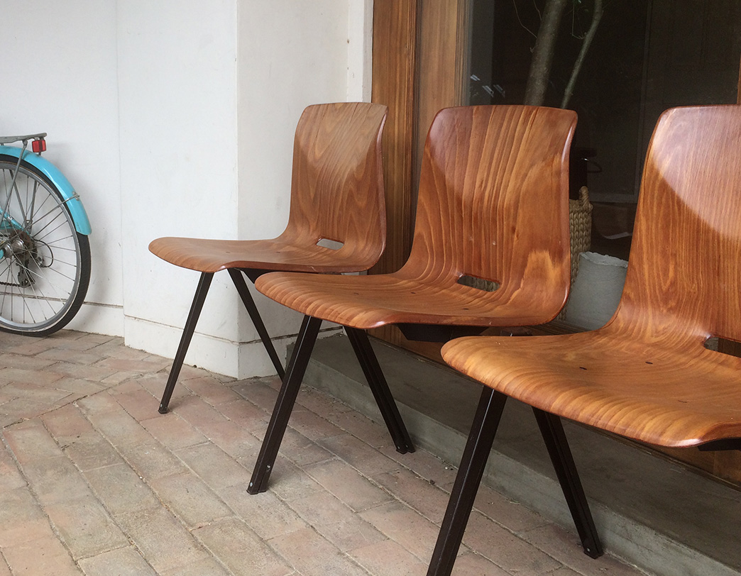 Dutch Stacking Chair/スタッキングチェア
