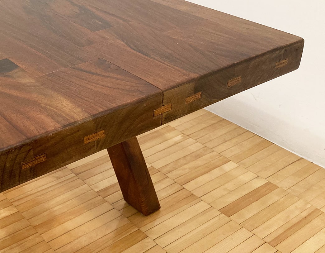 Torbecchia Bench