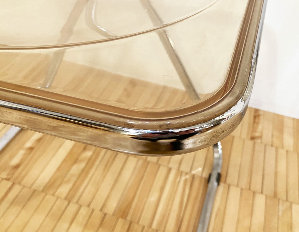 Plia Chair