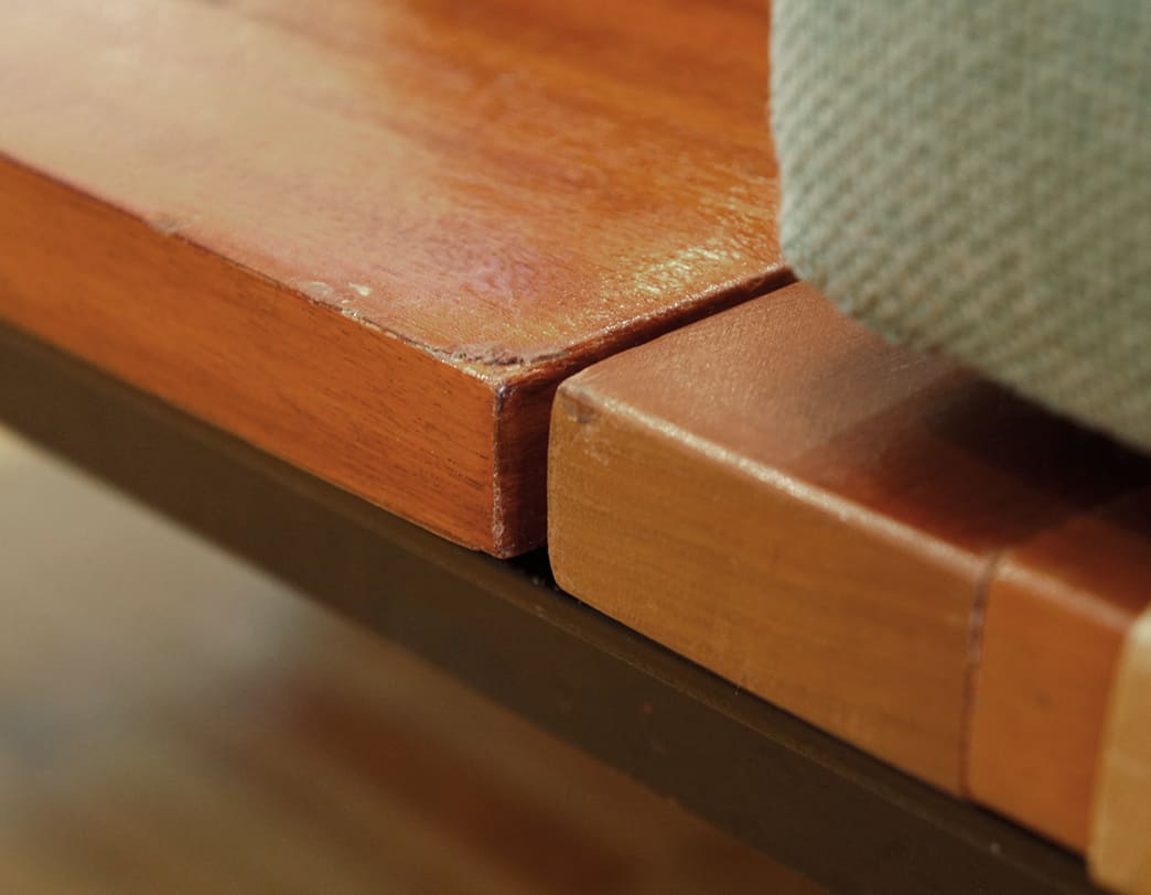 Form Group Bench sofa / Robin Day