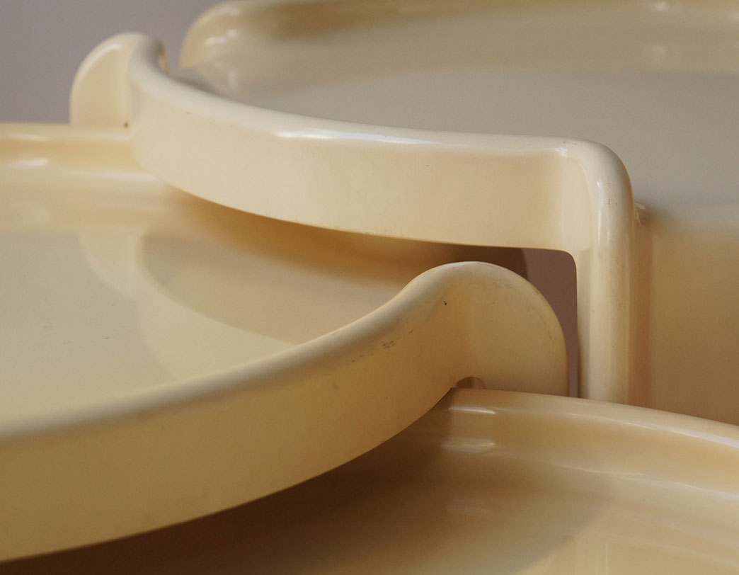 Kartell ネストテーブル