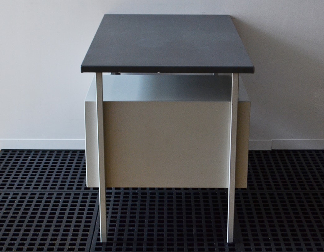Gispen Desk Model 3803/デスク