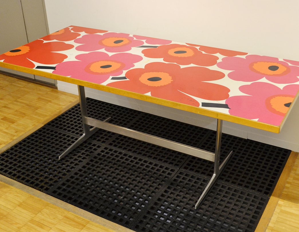 marimekko Metal-base Table/テーブル