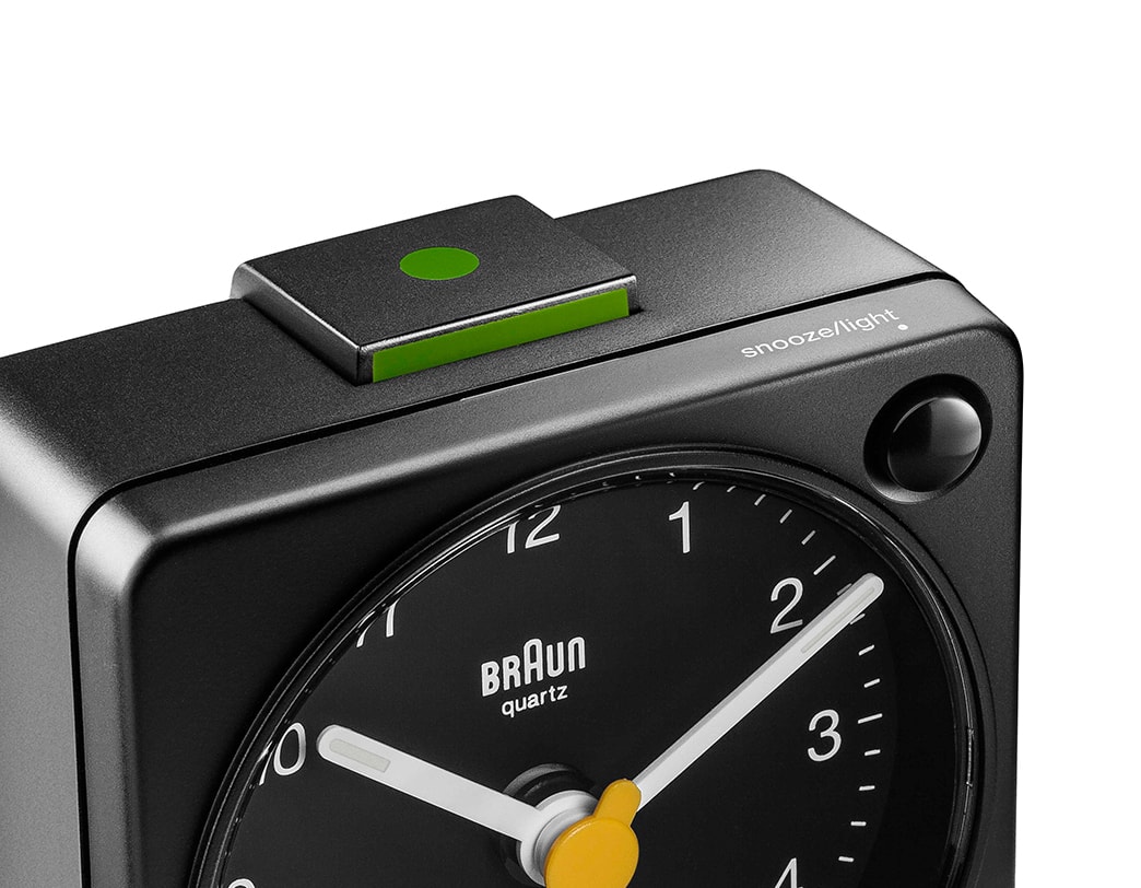 BRAUN アラームクロック BC02X
