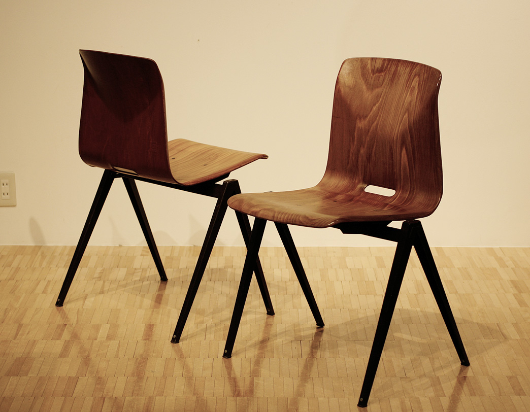 Dutch Stacking Chair/スタッキングチェア
