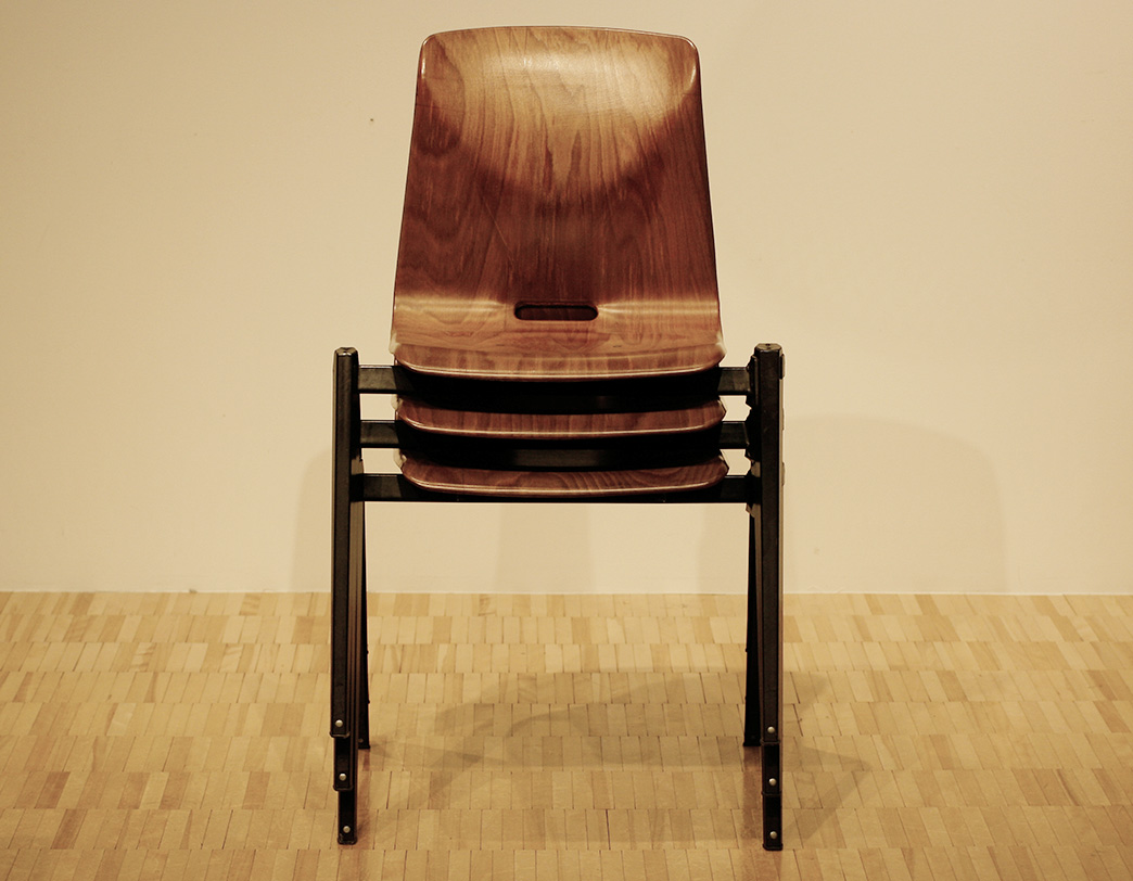 Dutch Stacking Chair/スタッキングチェア