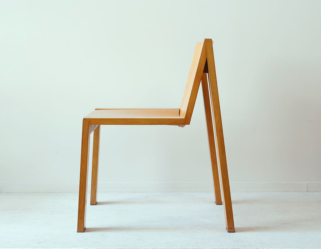 SE15 Chair