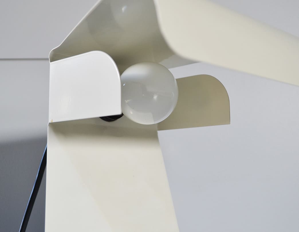 G.Grego Metal Table Lamp
