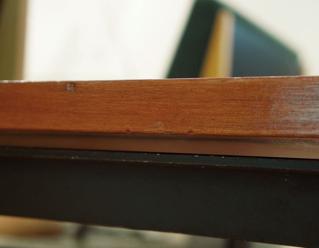 Form Group Bench sofa / Robin Day