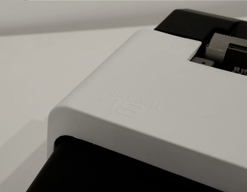Summa19 Adding machine White / Ettore Sottsass