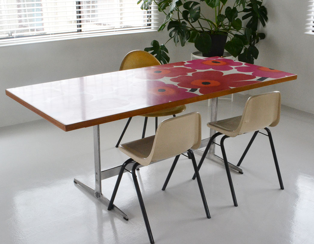 marimekko Metal-base Table/テーブル