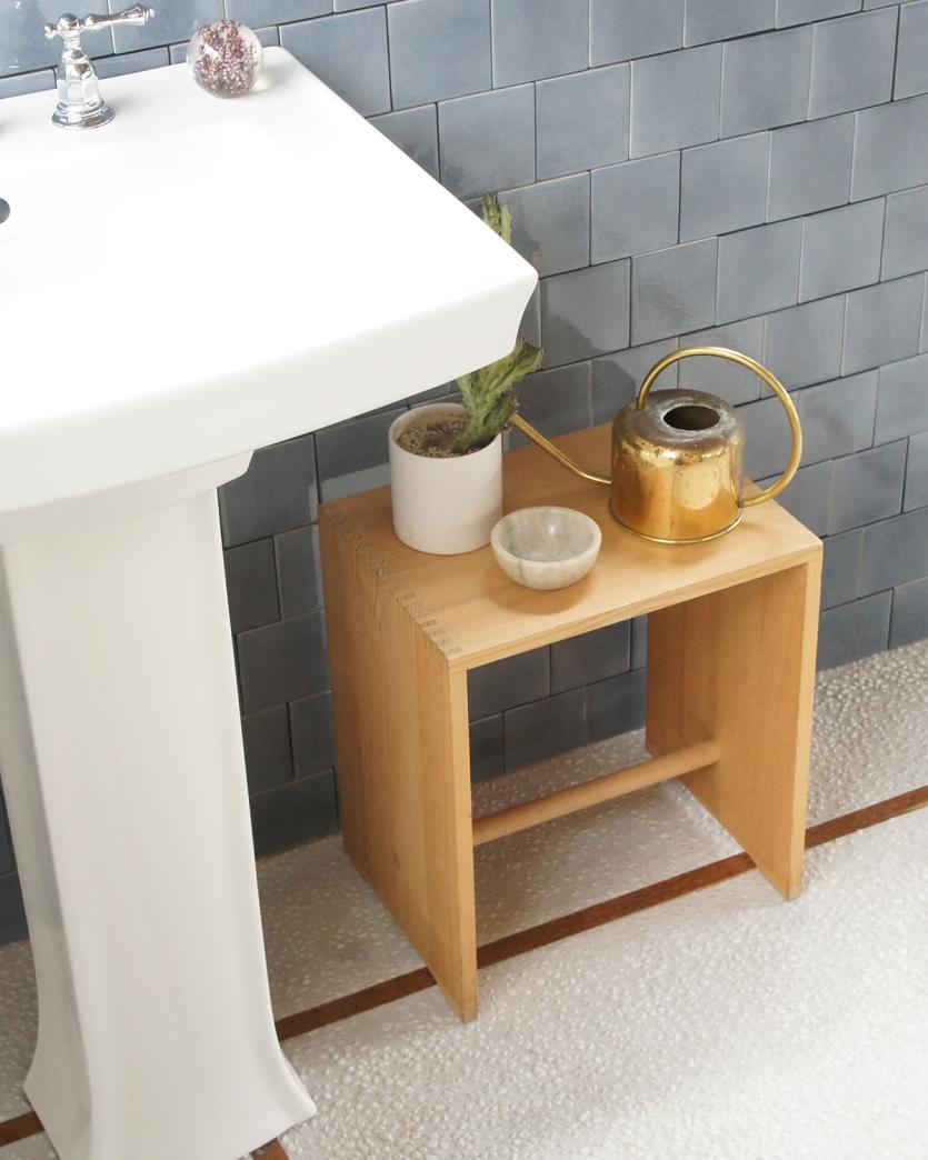 Ulm Stool